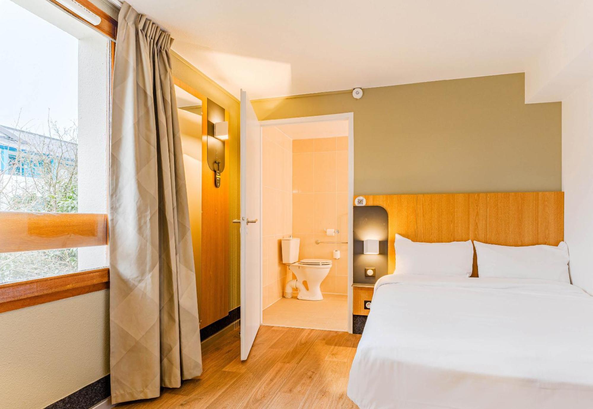 B&B Hotel Poitiers 3 Futuroscope Chasseneuil-du-Poitou Ngoại thất bức ảnh